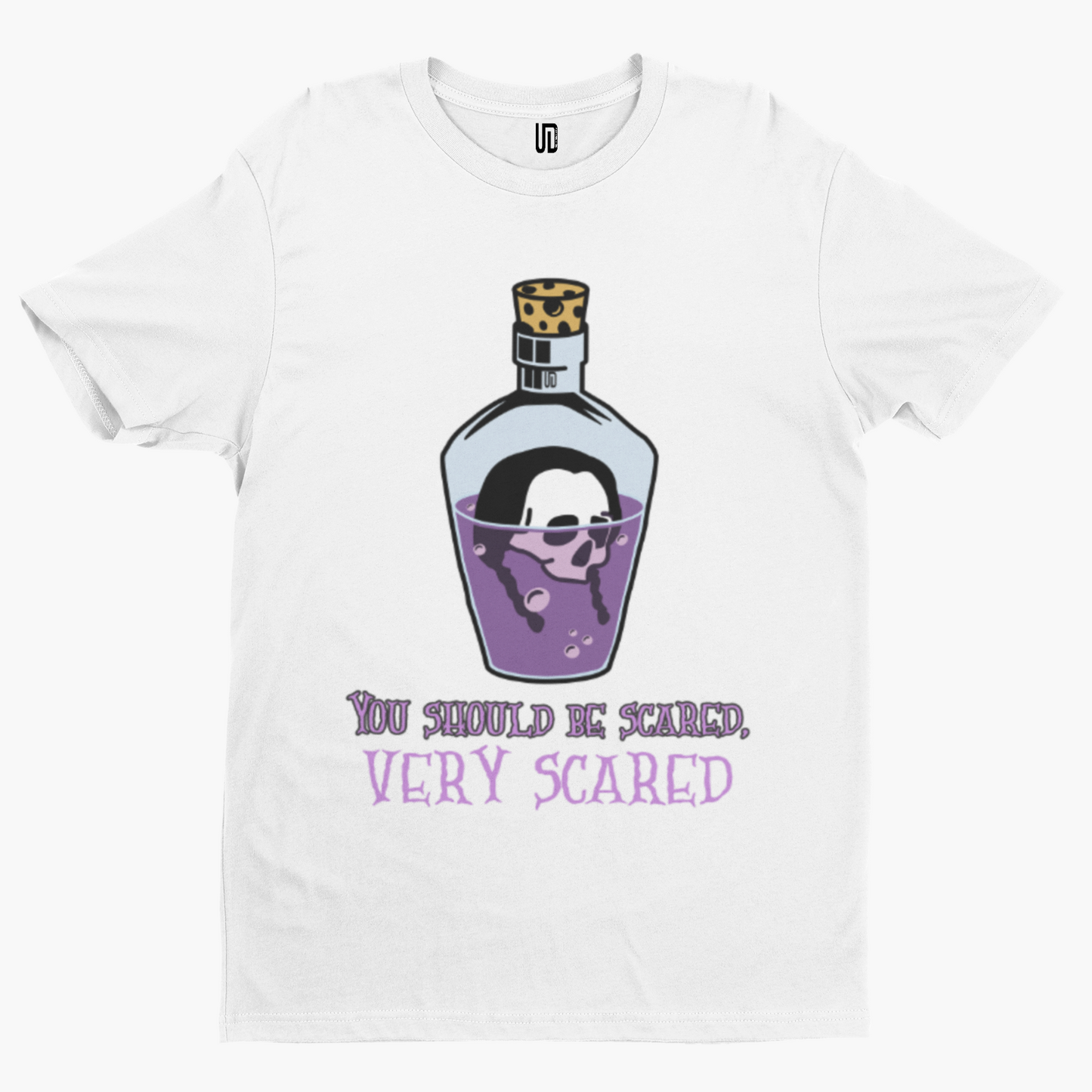 Wednesday You Should Be Scared T-Shirt - Film TV Funny Art Horror Halloween