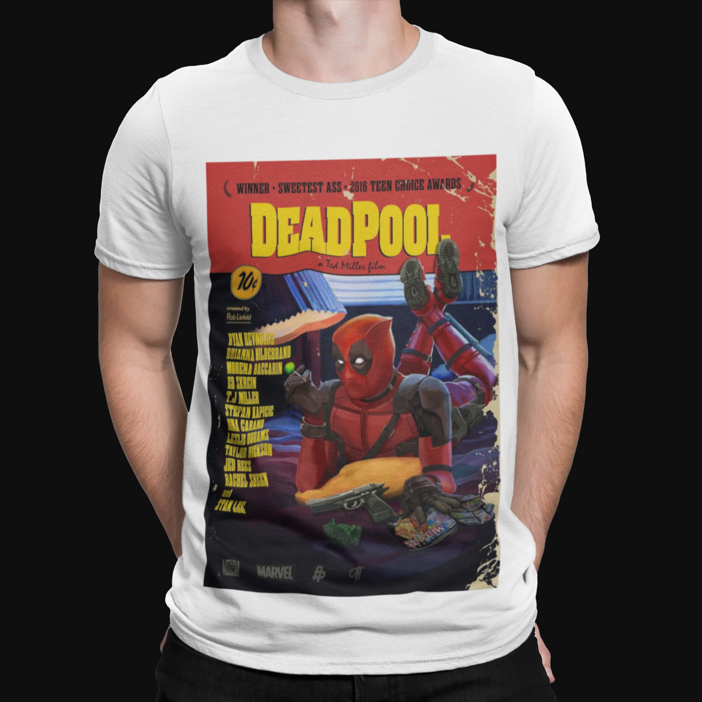 Deadpool Pulp Fiction T-Shirt - Retro - Film -Movie  -80s - Cool - Gift - Action